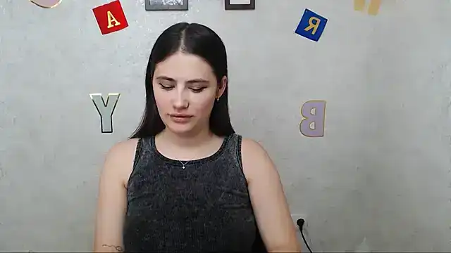AliceSexyyy_