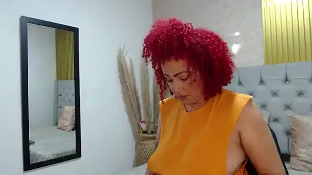 cataleya_redhair