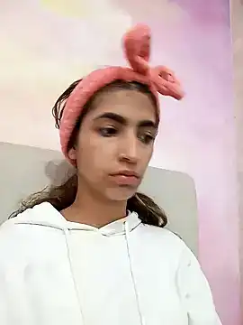 Crystal_Young