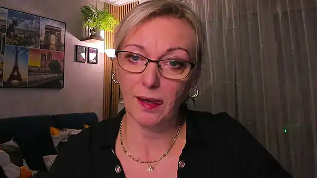 vanessa_chat